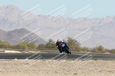 media/Nov-01-2025-CVMA (Sat) [[fc0f7531b8]]/Race 1-Formula Middleweight/